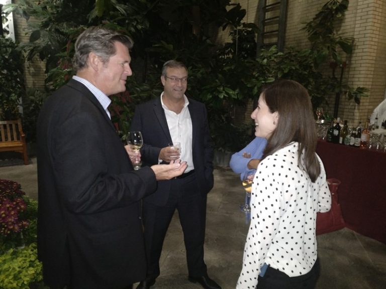 IMG_20171019_190421_800x600